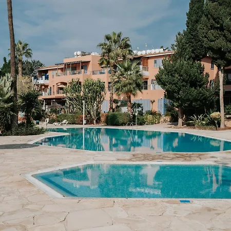 Aphrodite In Paradise Gardens - 3bd With Private Pool By Vichy Holidays