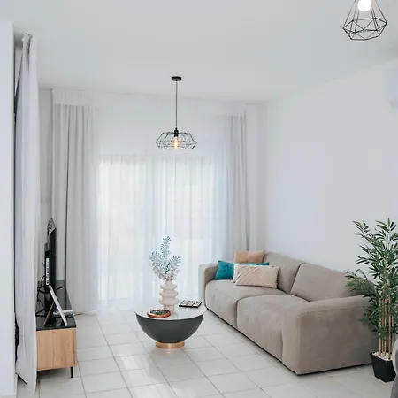 Aphrodite In Paradise Gardens - 3bd With Private Pool By Vichy Holidays *