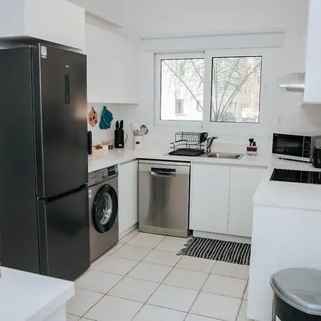 Aphrodite In Paradise Gardens - 3bd With Private Pool By Vichy Holidays *