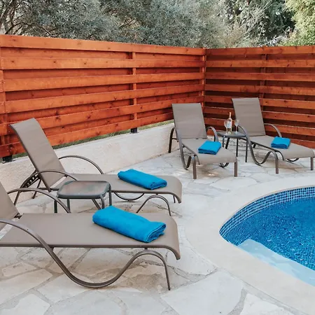 Aphrodite In Paradise Gardens - 3bd With Private Pool By Vichy Holidays * Pafos