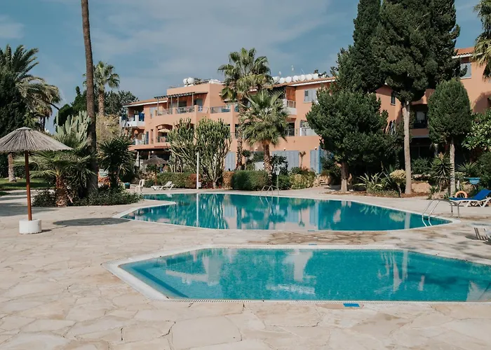 Aphrodite In Paradise Gardens - 3bd With Private Pool By Vichy Holidays