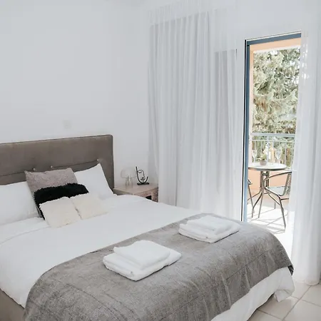 Villa Aphrodite In Paradise Gardens - 3bd With Private Pool By Vichy Holidays *